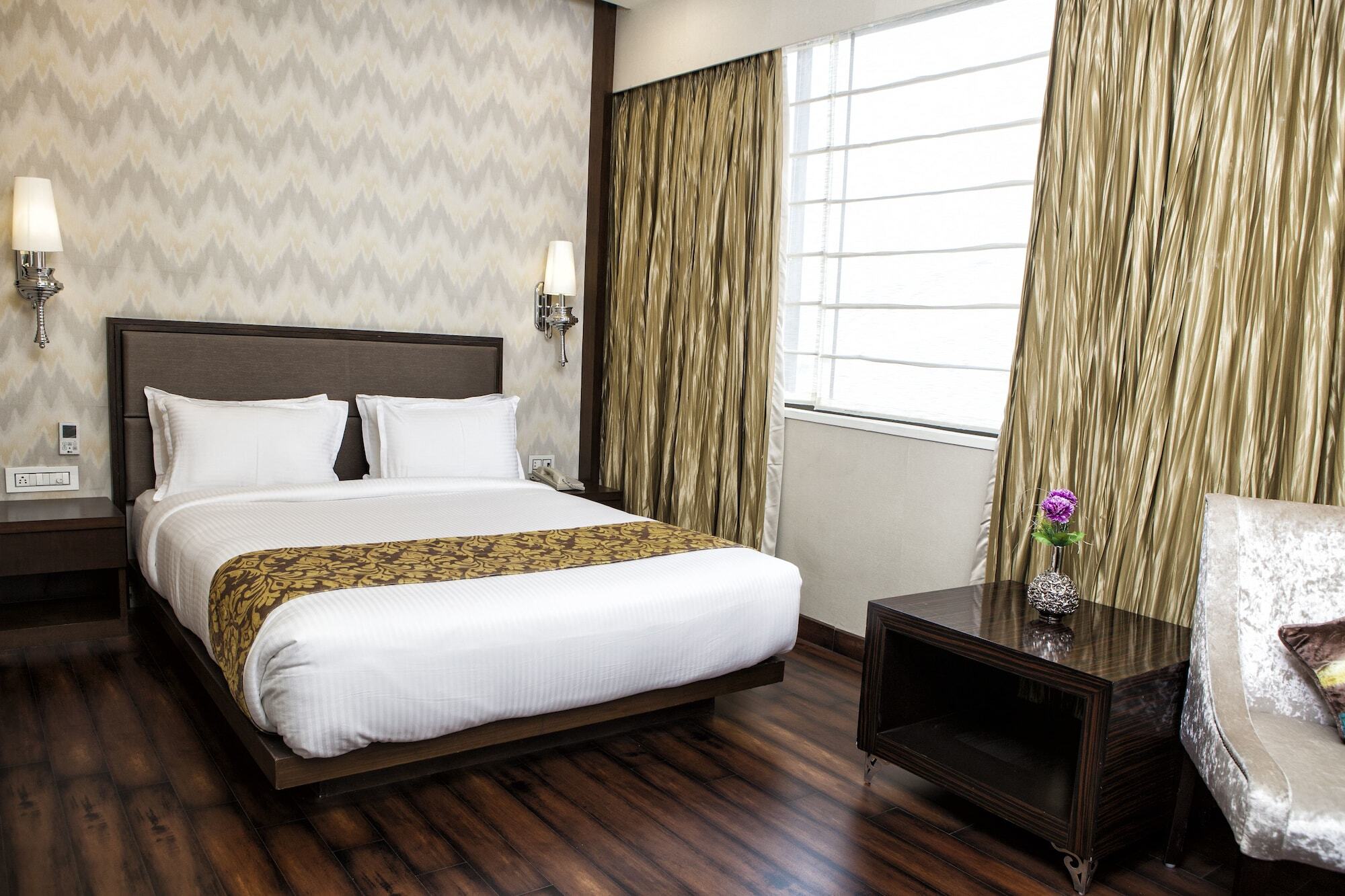 Hotel Gangakashi Ναγκπούρ Εξωτερικό φωτογραφία